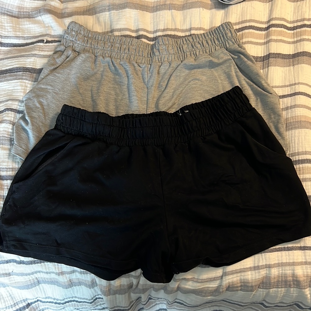 XL black and white comfortable shorts